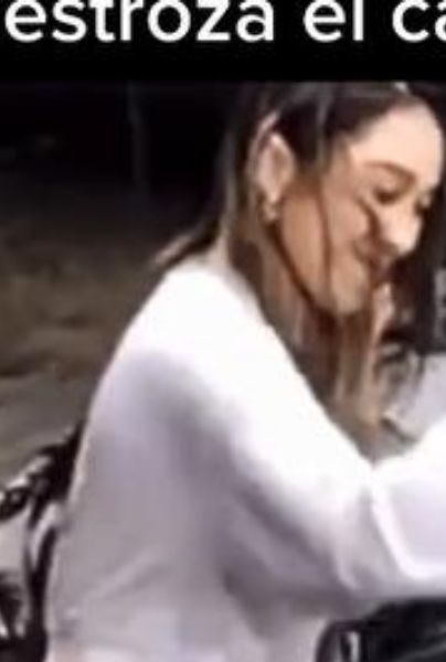 VIDEO: Mujer descubre infidelidad de su pareja y le destroza el auto con picahielo