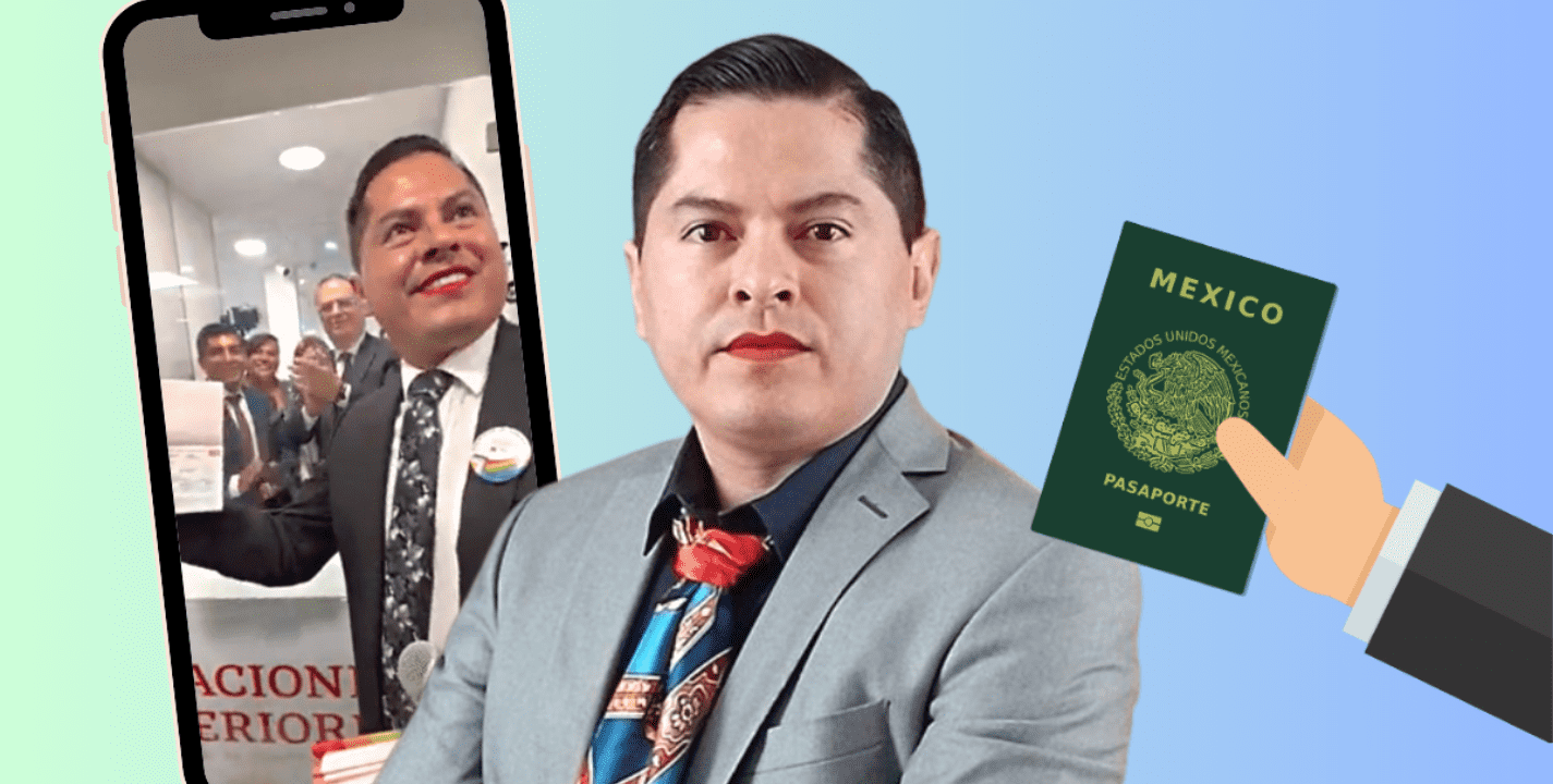 VÍDEO: Marcelo Ebrard le entrega a Jesús Ociel Baena el primer pasaporte 'no binario'